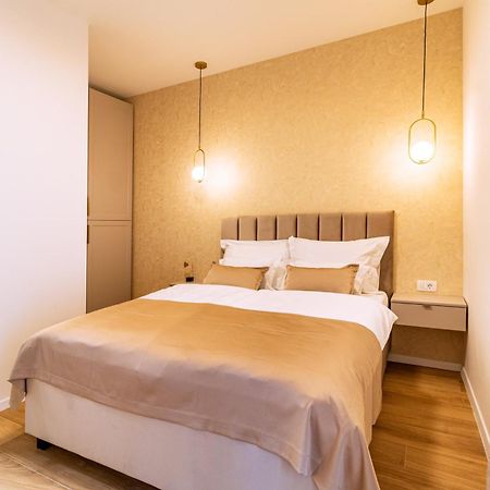Luxury 2 Bedroom-2 Bathroom Apartment With Rooftop Terrace & Luxury Studio App Split Extérieur photo