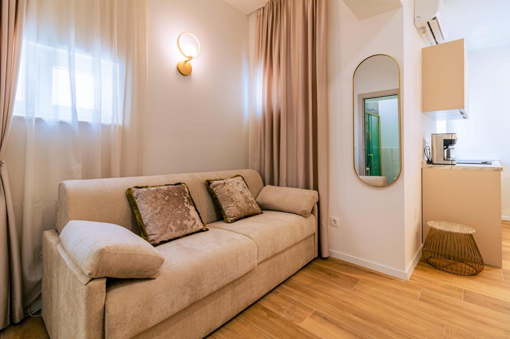 Appartement Luxury App Palace Old Town& Studio Green Melody With Terrace à Split Extérieur photo