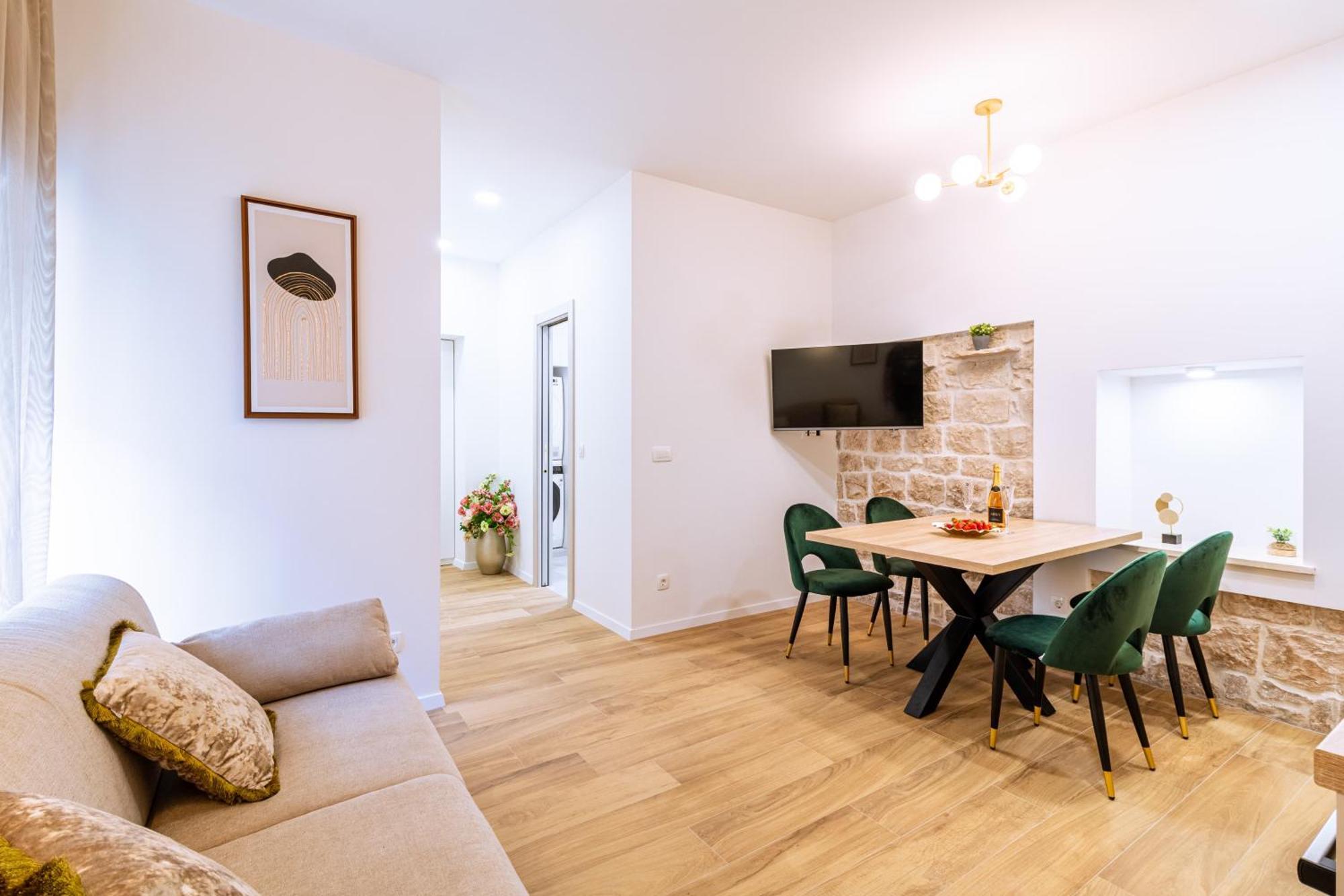 Appartement Luxury App Palace Old Town& Studio Green Melody With Terrace à Split Extérieur photo