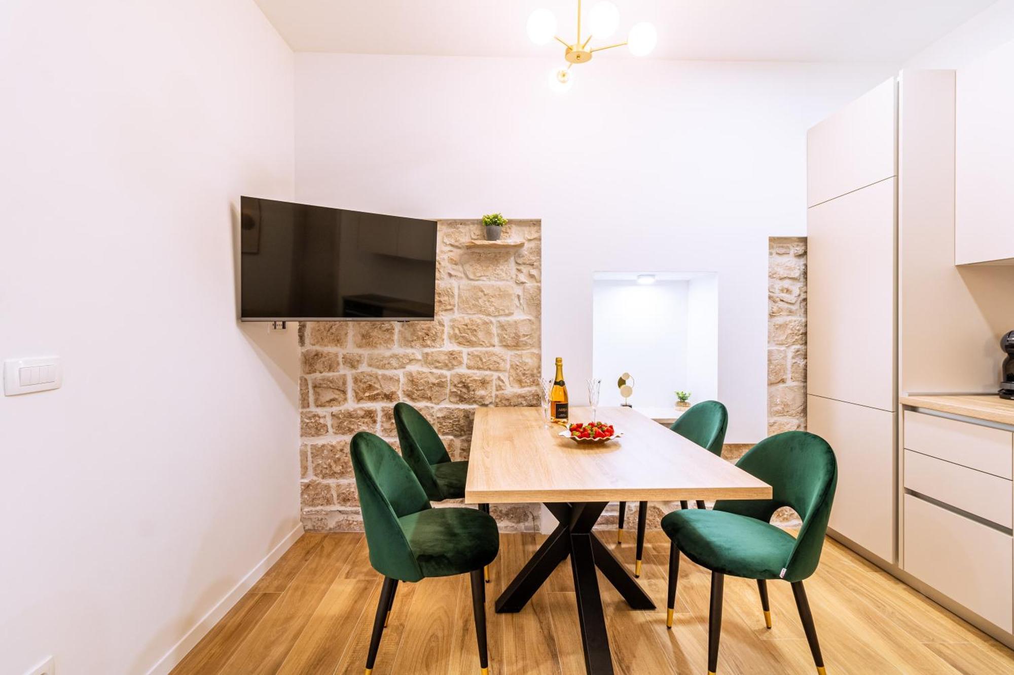 Appartement Luxury App Palace Old Town& Studio Green Melody With Terrace à Split Chambre photo