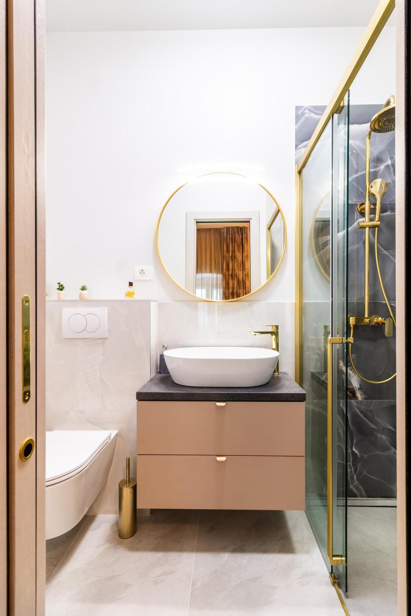 Luxury 2 Bedroom-2 Bathroom Apartment With Rooftop Terrace & Luxury Studio App Split Extérieur photo