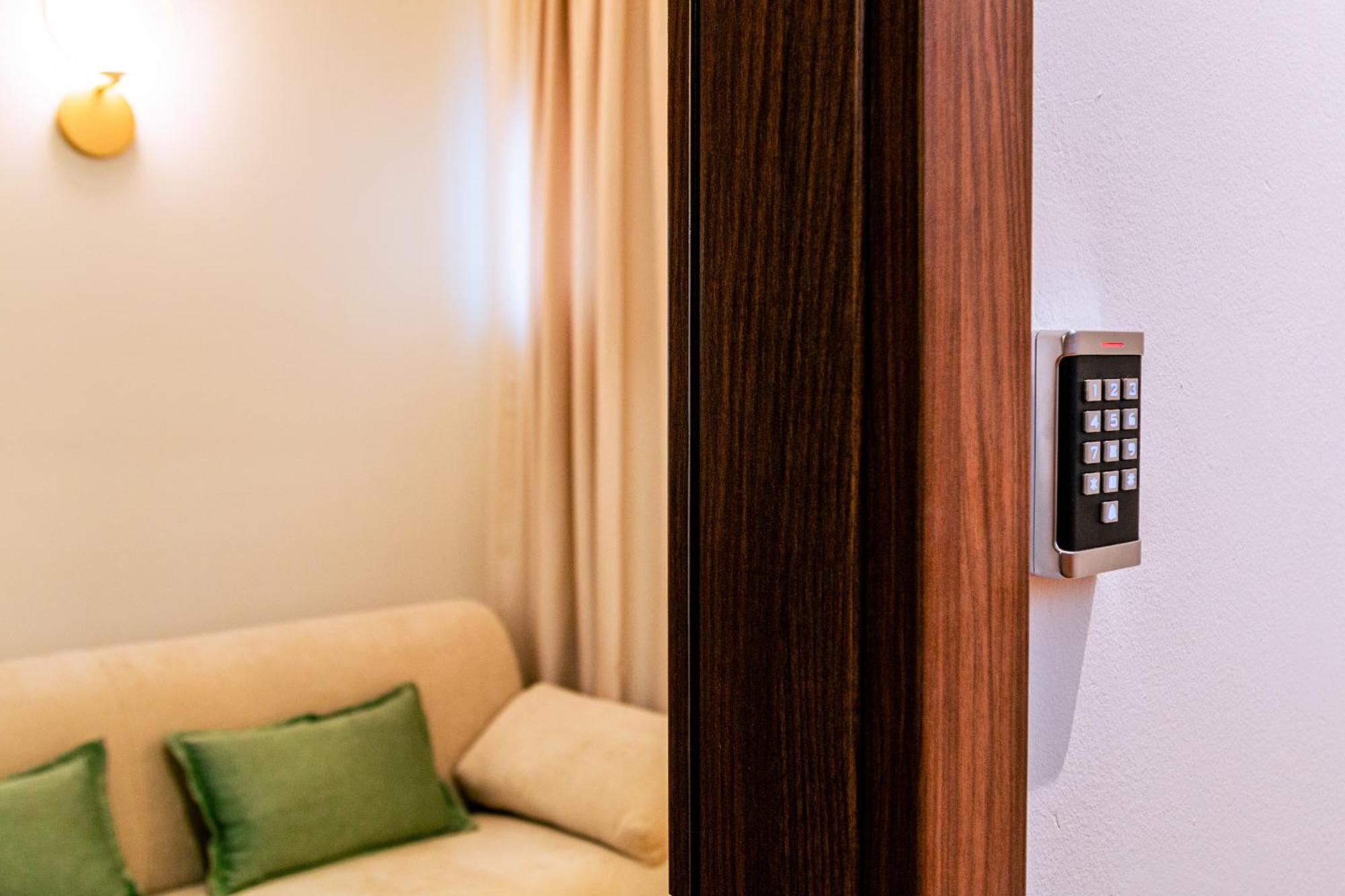 Luxury 2 Bedroom-2 Bathroom Apartment With Rooftop Terrace & Luxury Studio App Split Chambre photo