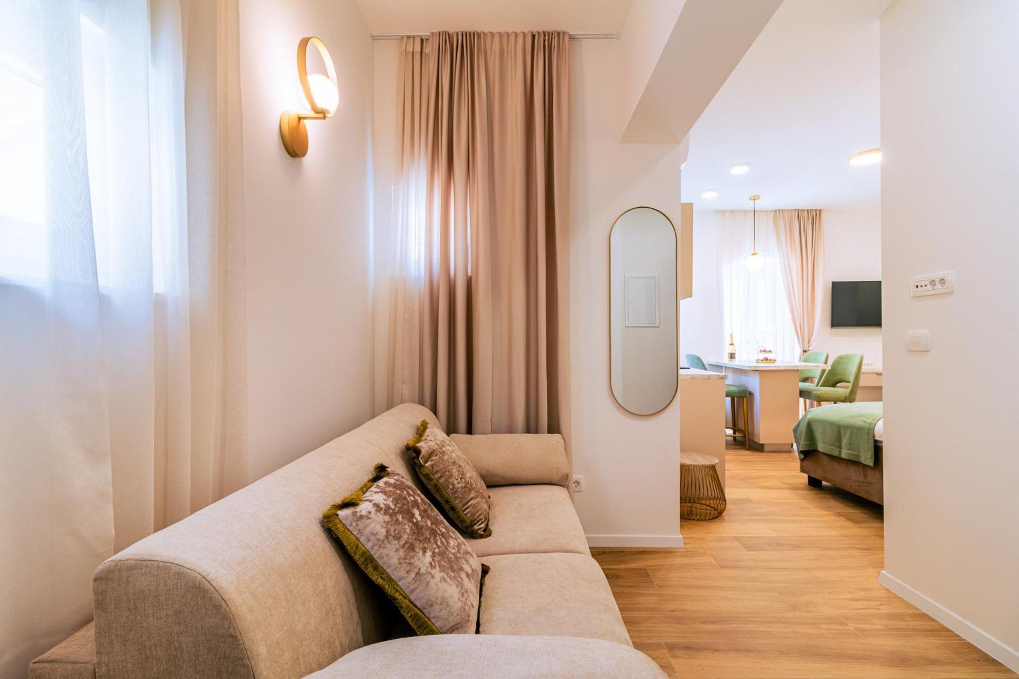 Appartement Luxury App Palace Old Town& Studio Green Melody With Terrace à Split Chambre photo